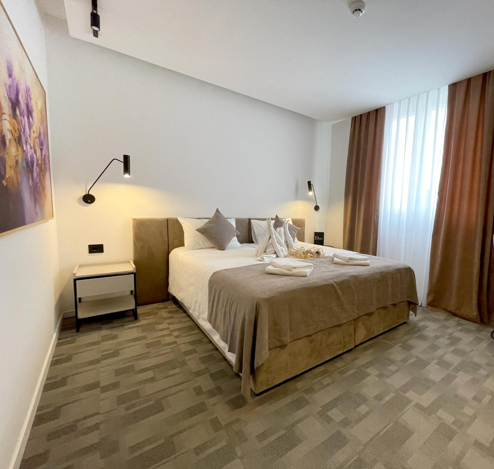 Hotel Npl Code Naselje Starosjedilaca ภายนอก รูปภาพ